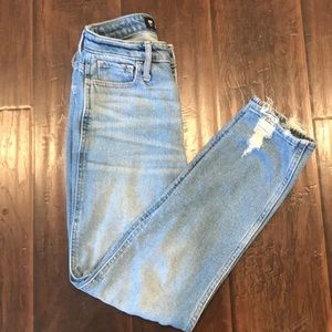 Hollister Vintage Stretch High rise mom jeans